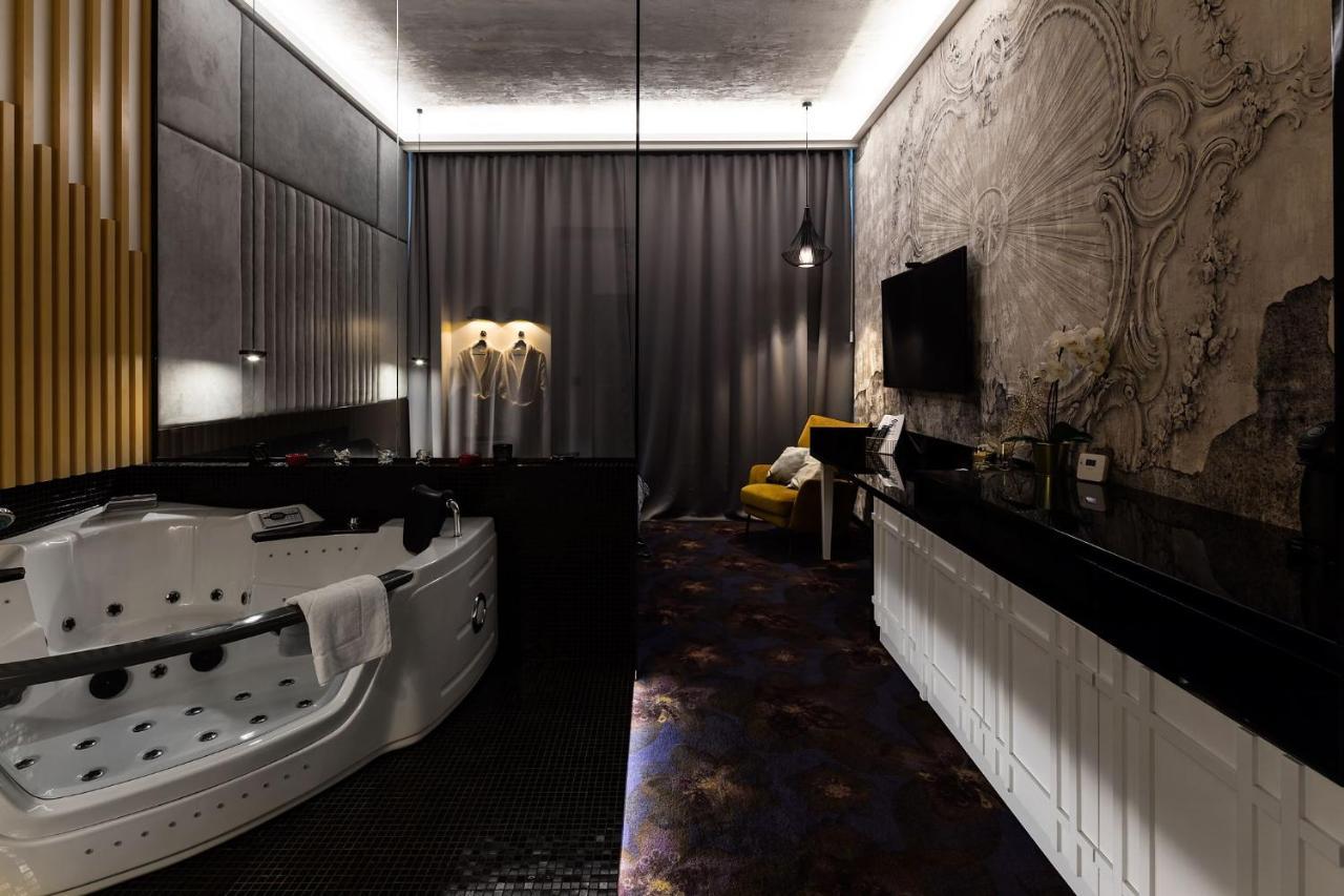 Starowislna Vip Apartamenty Jacuzzi คราคูฟ ภายนอก รูปภาพ