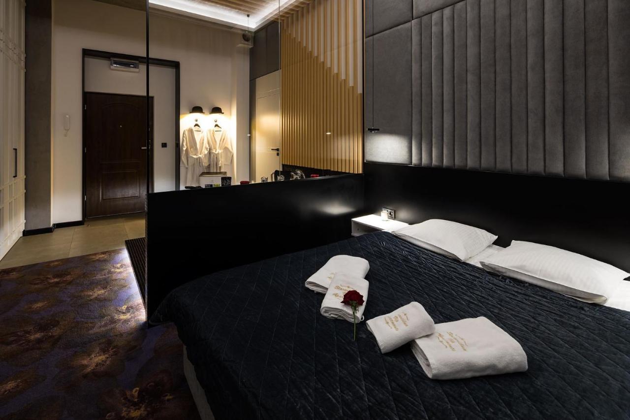 Starowislna Vip Apartamenty Jacuzzi คราคูฟ ภายนอก รูปภาพ