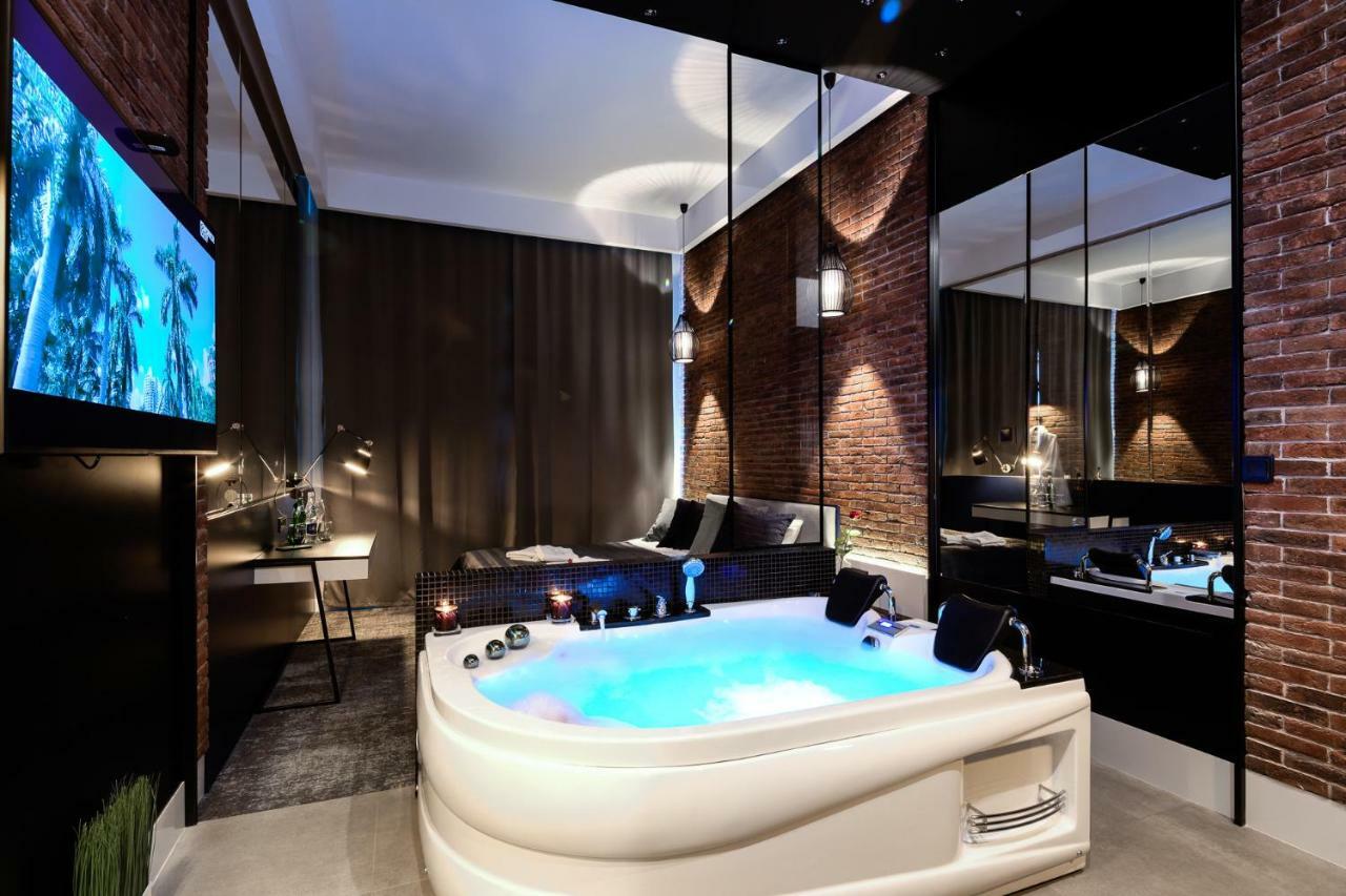 Starowislna Vip Apartamenty Jacuzzi คราคูฟ ภายนอก รูปภาพ